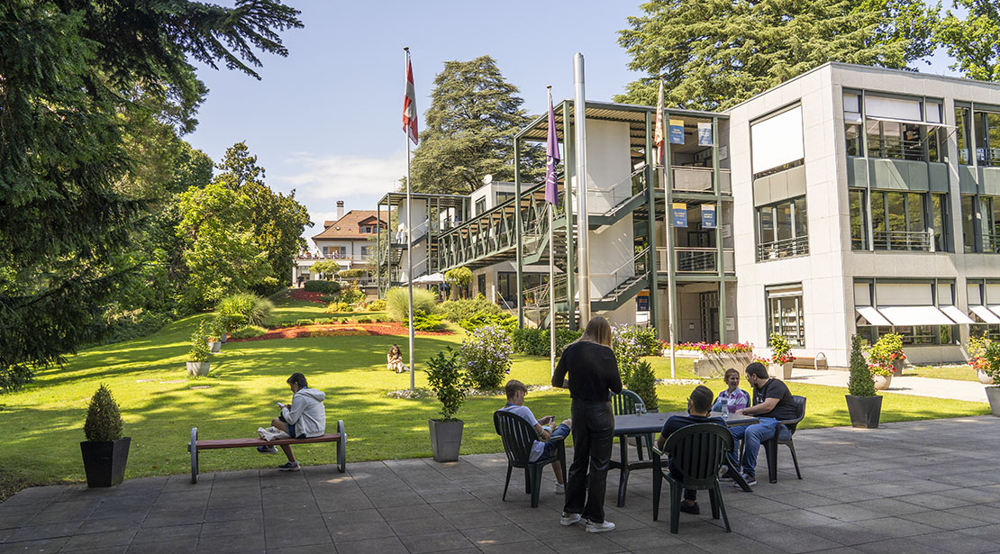 Illustration présentant l'Université de Webster